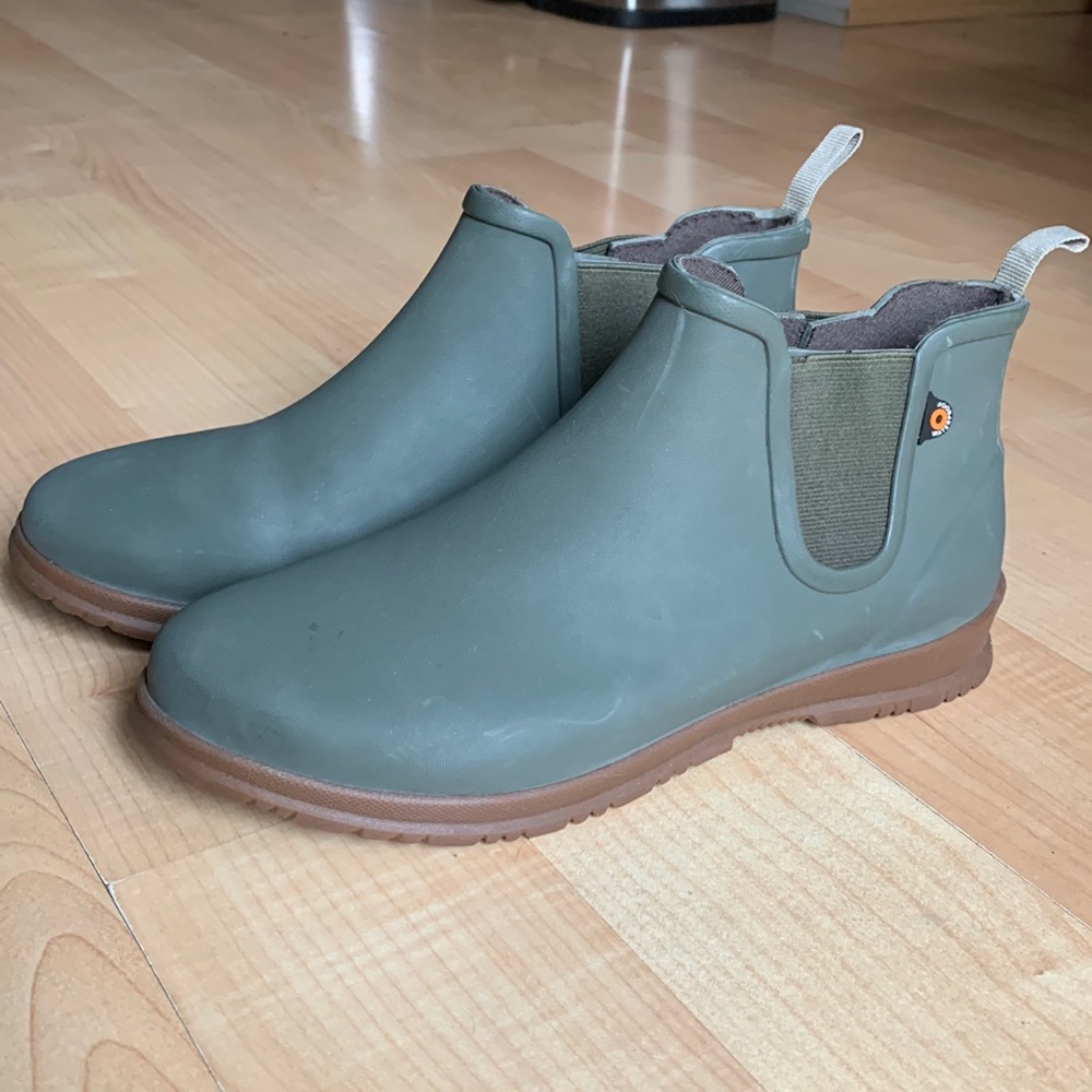 Bogs Sweetpea Rainboot (Green) - Size 8, Euro 39